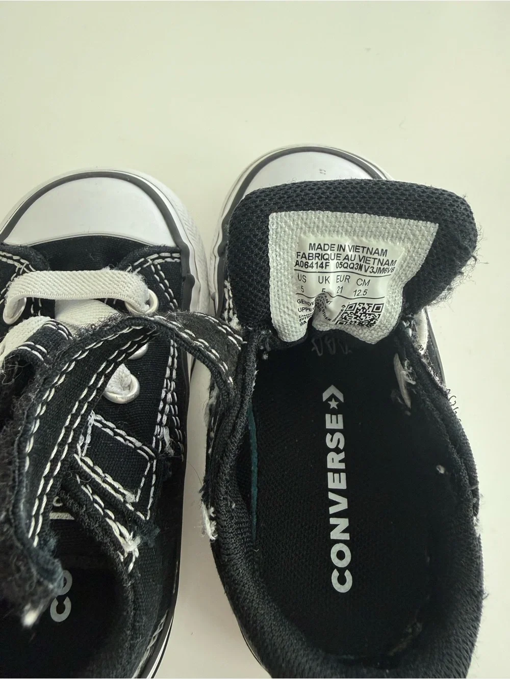 Converse Kids Black and White Hook-and-Loop Low Top Sneakers